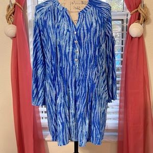 NWT Coral Bay Blue Tiger Print Long Sleeve Blouse.  With cut out upper sleeve
